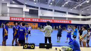 鼎石学校对海嘉学校